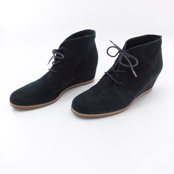 Bjorndal Rachel Wedge Heel Chukka Booties Sz 9 Lace Up Black Suede - Picture 1 of 11